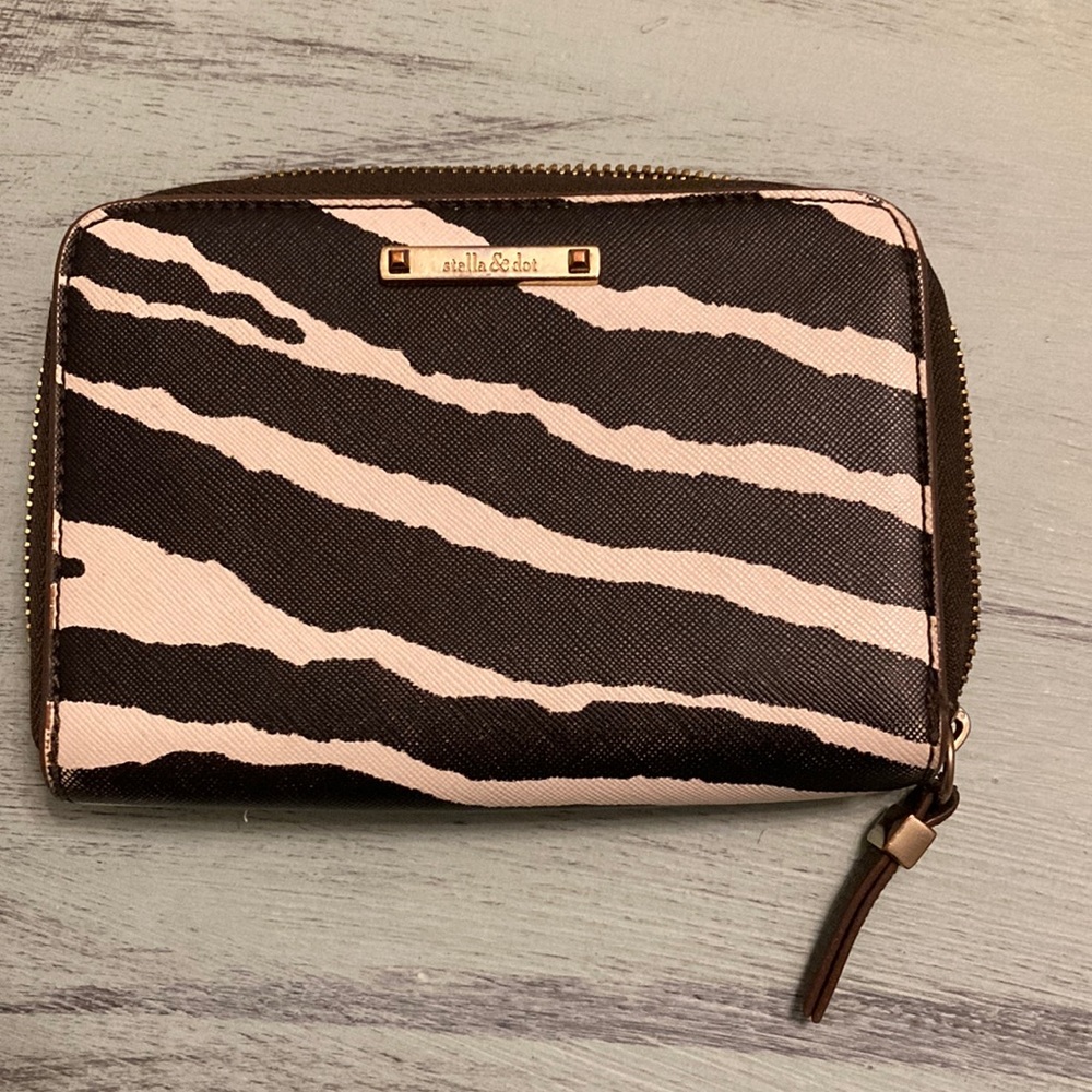 Stella & Dot Wallet- Zebra Print. Like New - image 1